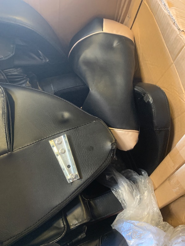 Photo 1 of MASSAGE CHAIR