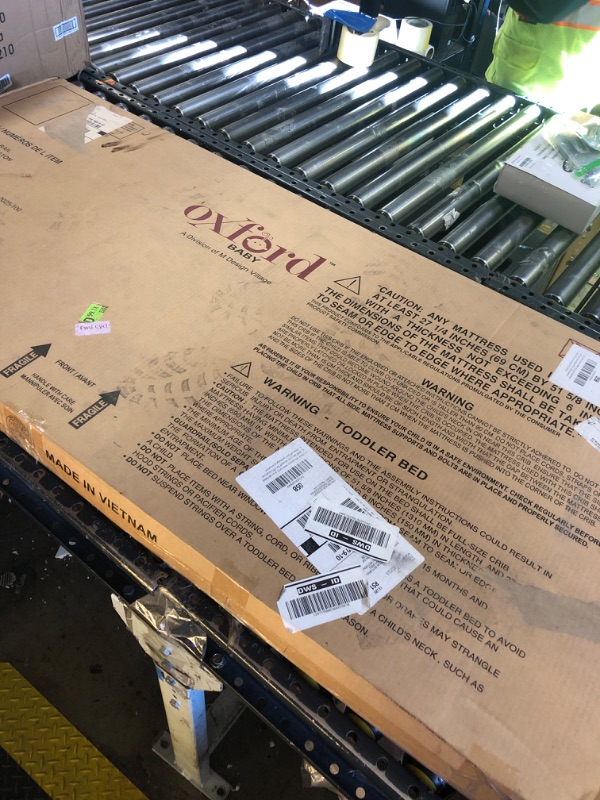 Photo 1 of TODDLER BED