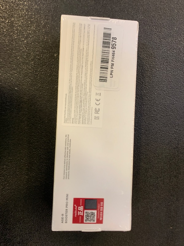 Photo 1 of Mini medicube Age-R Booster