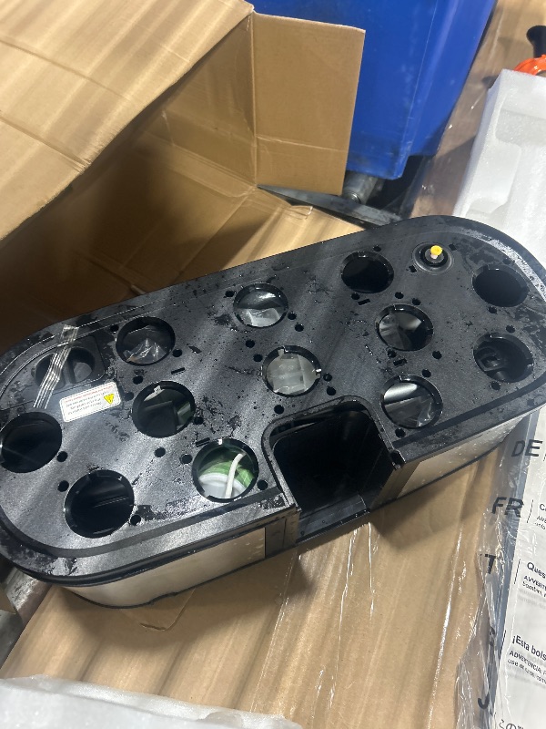 Photo 1 of *****ITEM WET*****
LetPot LPH-SE Hydroponics Growing System, 12 Pods Smart Herb Garden Kit Indoor, Indoor Garden, APP & WiFi Controlled, with 24W Growing LED, 5.5L Water Tank, Pump System, Automatic Timer