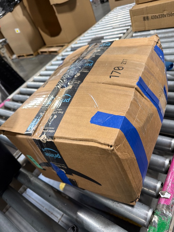 Photo 1 of ***VERY USED*** Blue Comforter