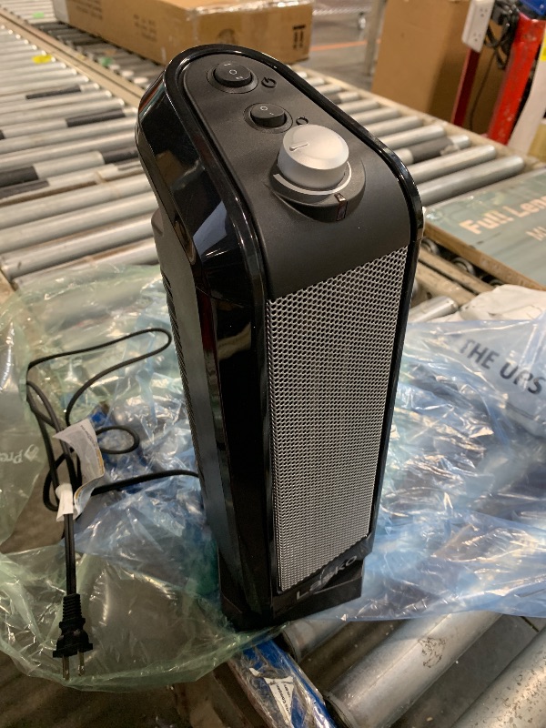 Photo 1 of *USED*
Lasko CT14650 Small Portable 1500W Oscillating Electric Ceramic Space Heater with Manual Thermostat and Overheat Safety Protection for Indoor Home Use