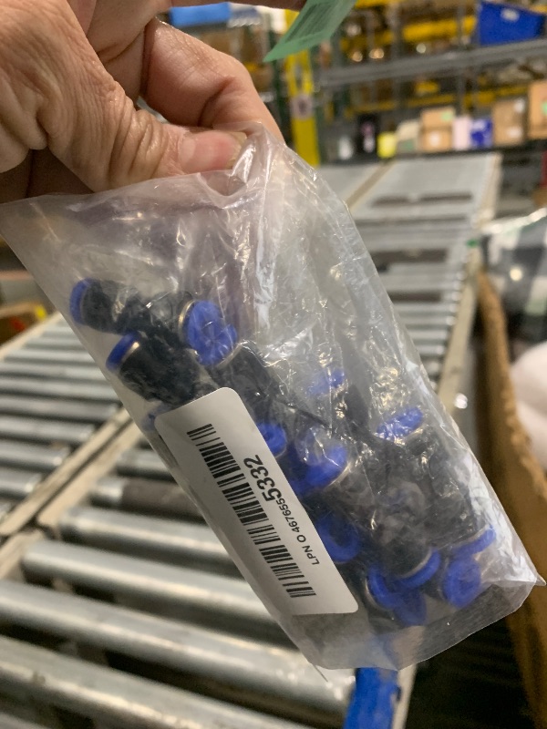 Photo 1 of 1/4 OD Pneumatic quick Connector Push to Connect fittings Straight Union/Coupler (Pack of 20)