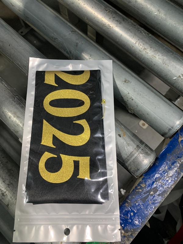 Photo 1 of "RETIRED 2025" Retired Sash, Black Gold Retirement Party Sash for Men or Women, The Legend Has Retired Sashes, Celebration Sashes for Retirement Party Decorations, Supplies, Gifts (35.4x3.74 inch)