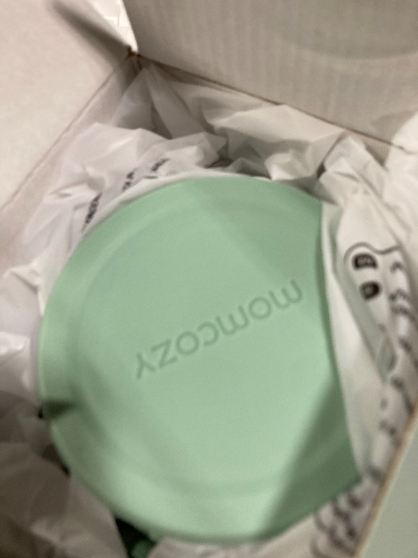 Photo 1 of *MINOR DAMAGE - USED*
Momcozy 22oz Portable Breast Milk Cooler for Outdoor, Life Saver with 360° Total Cooling for 24 Hours, Larger Capacity Travel Breastmilk Chiller with 2pcs Baby Bottles for Breastmilk Storage, Green