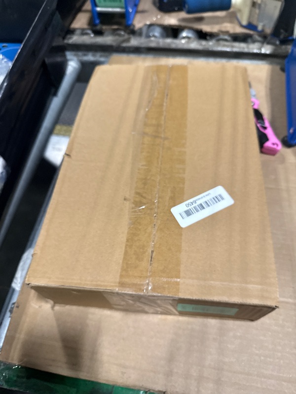 Photo 1 of 10 Pieces Cubicle Name Plate Holders fits 2.25 Inch Wall Cubicle Name Tags Clear Cubicle Name Plate Sign Bulk Nameplates for Office Home Classroom Library 8.5 x 2.5 x 2.4 Inch