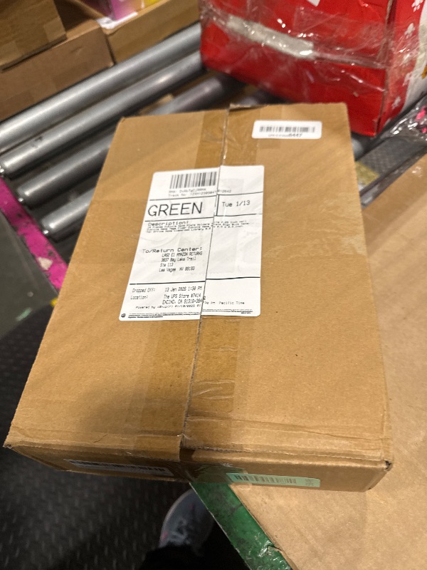 Photo 1 of 10 Pieces Cubicle Name Plate Holders fits 2.25 Inch Wall Cubicle Name Tags Clear Cubicle Name Plate Sign Bulk Nameplates for Office Home Classroom Library 8.5 x 2.5 x 2.4 Inch