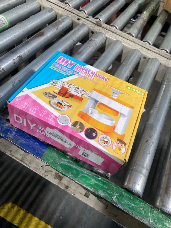 Photo 1 of **MISSING PARTS**
Yallmie Button Maker Machine, Pin Maker Machine Sturdy Button Press Kit, Pin Badge Maker Machine with 24Pcs Badge and 24 Pictures and Circle Cutter, Ideal DIY Kit (A Type)