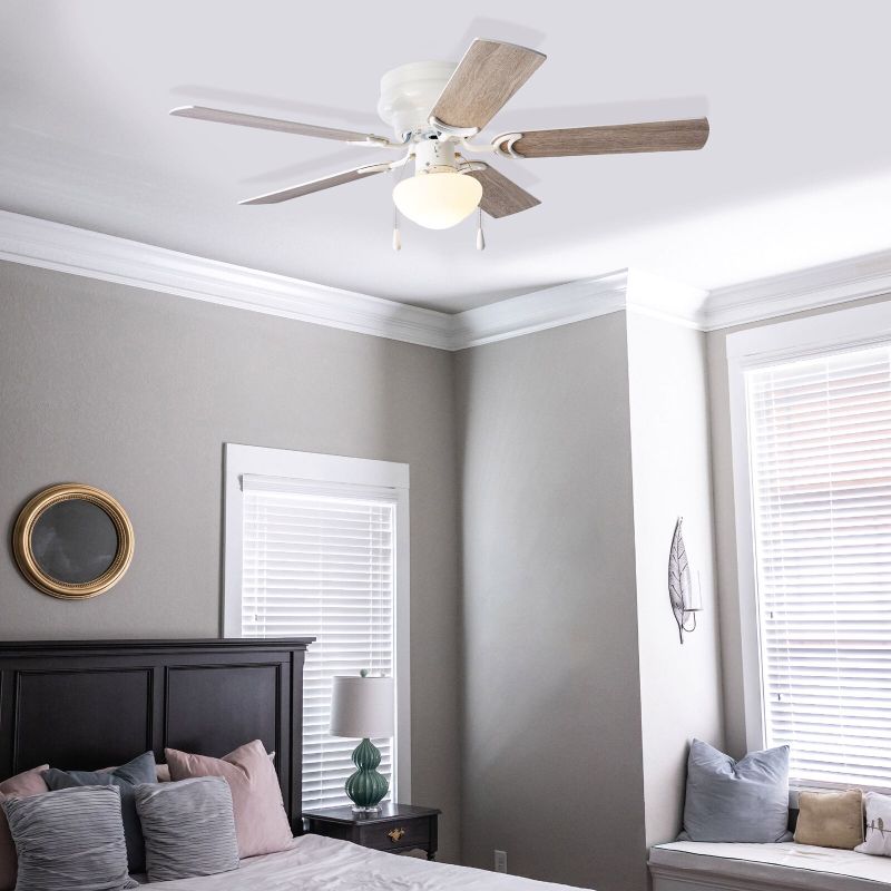 Photo 1 of **MISSING PARTS**
Mainstays 52 Inch Hugger Indoor Ceiling Fan with Light Kit White 5 Blades Reverse Airflow