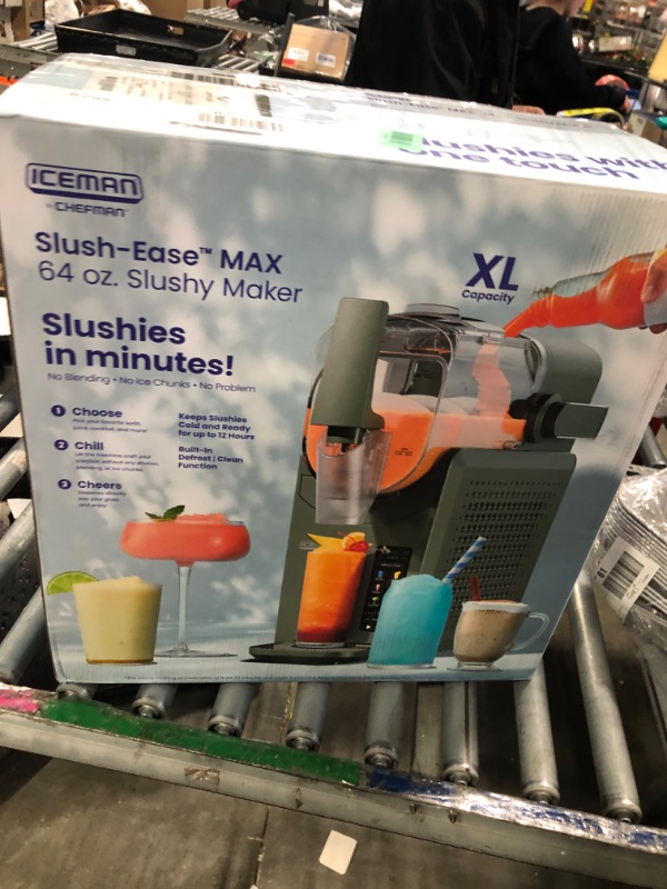 Photo 1 of *****UNTESTED******Iceman by Chefman Slush-Ease 64 Oz. Drink Capacity Slushy Maker with Touchscreen
**USED**