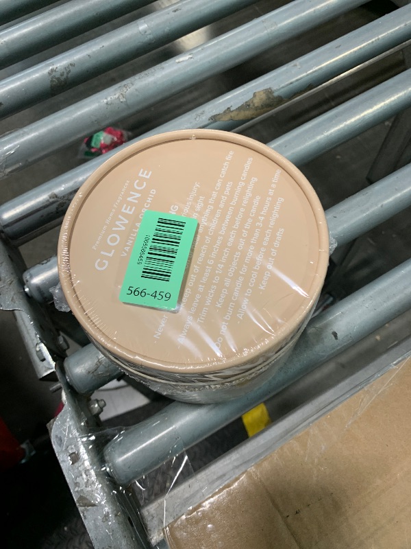 Photo 1 of 
factory sealed

Glowence Luxury Vanilla Scented Candle - Large 3 Wick Jar Candle - Elegant Gift for Women & Men - 100% Natural Soy Wax - Up to 40 Hours Burning Time - Housewarming Aromatherapy Candle for Home