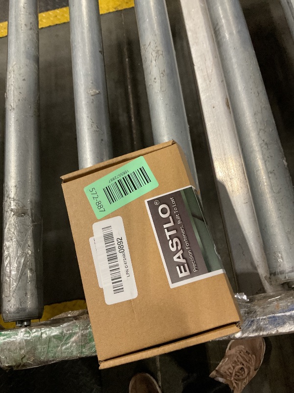 Photo 1 of #10 x 1-1/2" Pan Head Torx Drive Self Tapping Screws, 304 Stainless Steel 18-8 Wood Screw Sheet Metal Screw, Star Drive, Full Thread Coverage, Pack of 50