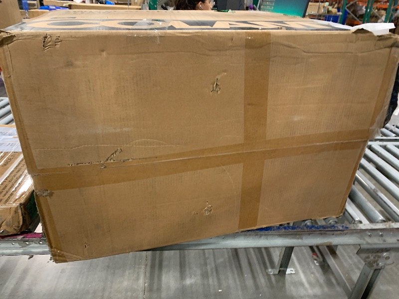 Photo 1 of ** DIRTY** COLAMY Swivel Accent Chairs,Living Room Chair Upholstered Barrel Wide Modern Sofa Armchair Comfy Corner Bedroom Round Chair,Green