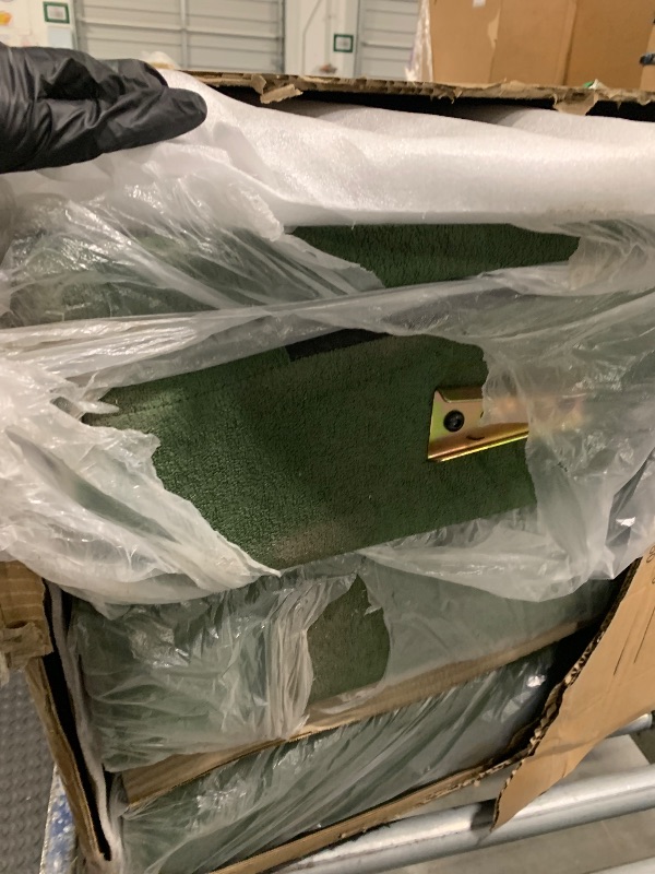 Photo 1 of ** DIRTY** COLAMY Swivel Accent Chairs,Living Room Chair Upholstered Barrel Wide Modern Sofa Armchair Comfy Corner Bedroom Round Chair,Green