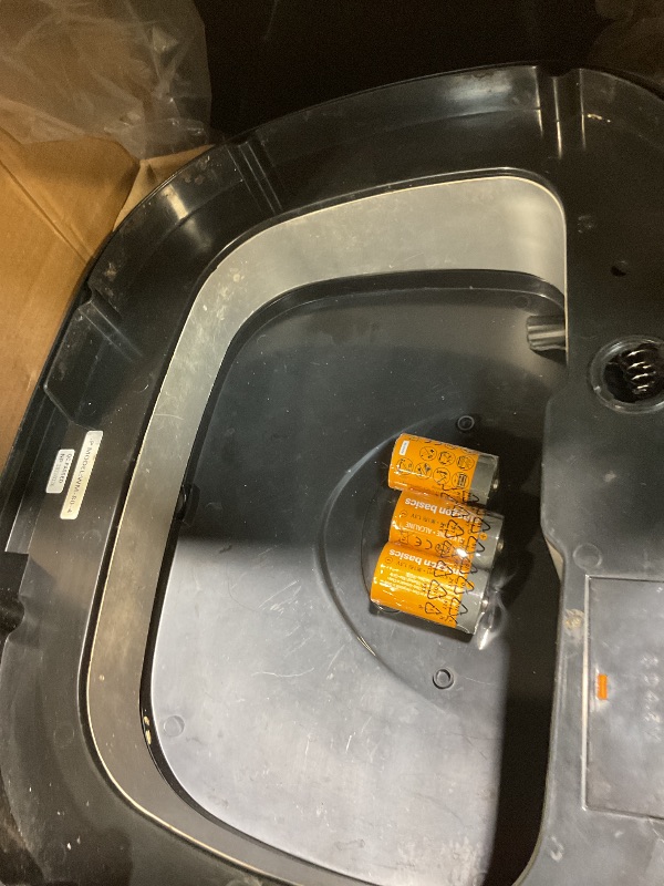 Photo 1 of **DIRTY/SCRATCHES** Amazon Basics Automatic Trash Can with Lid, Hands-Free, Stainless Steel, D-Shaped 80 l, 2 Bins