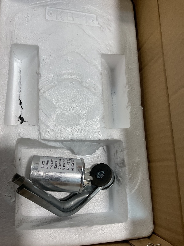 Photo 1 of **SCRATCHES** VEVOR 1/2HP Furnace Blower Motor, 1075RPM 5-Speed, 208/230V 2.7A, 48 Frame 3.4" Shaft Length, 0.5" Shaft Diameter, CW/CCW Dual Rotation, with 7.5?F/450V Capacitor and 11" Hold Hoop