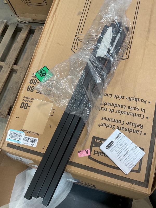 Photo 1 of **MISSING SIDE PANELS**Rubbermaid Commercial Products Landmark Classic Dome Lid Trash Can 50-Gallon Indoor/Outdoor Wastebasket/Garbage Bin for Public Spaces/Mall/Gas Station/School/Hospital/Office/Lobby