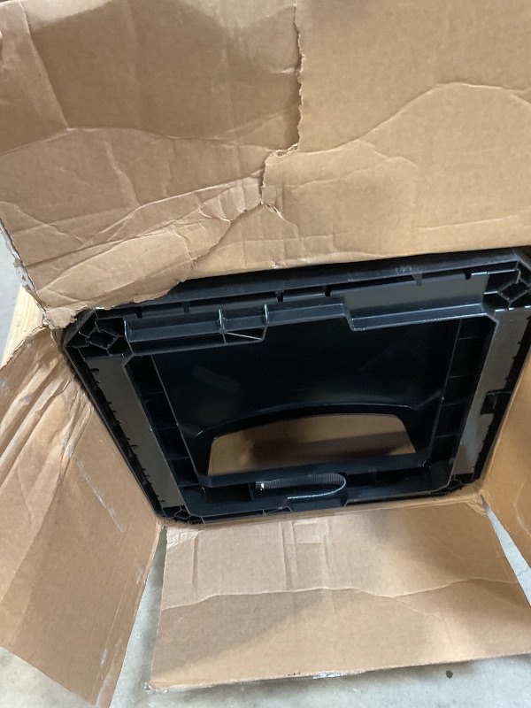 Photo 1 of **MISSING SIDE PANELS**Rubbermaid Commercial Products Landmark Classic Dome Lid Trash Can 50-Gallon Indoor/Outdoor Wastebasket/Garbage Bin for Public Spaces/Mall/Gas Station/School/Hospital/Office/Lobby