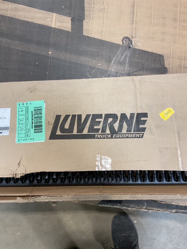 Photo 1 of **EACH RUNNING BOARD IS DAMAGED-SEEN IN PHOTOS**LUVERNE 415100-400744 Grip Step Black Aluminum 98-Inch, 36-Inch Van Running Boards, Select Dodge, Freightliner, Mercedes-Benz Sprinter 2500, 3500