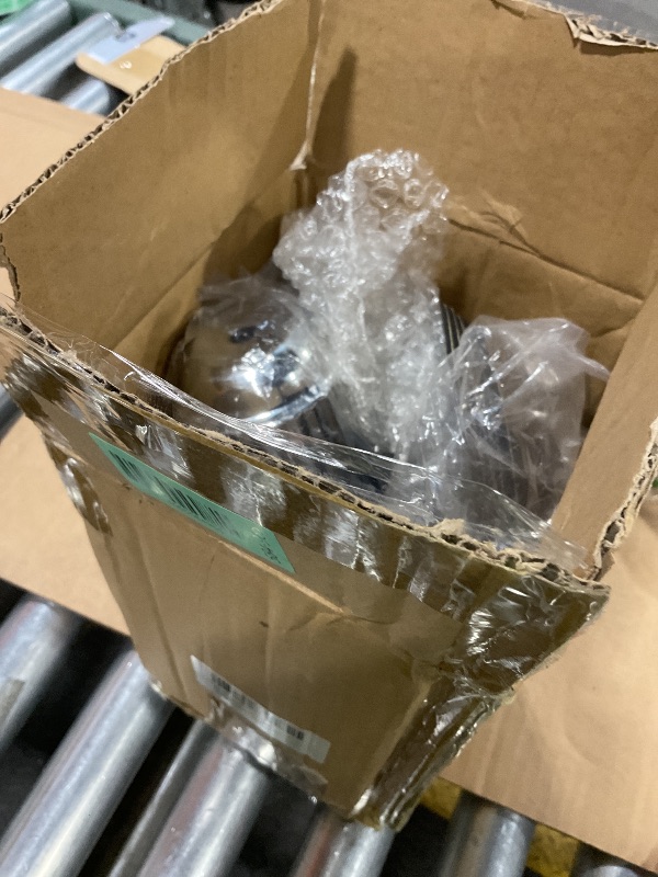 Photo 1 of 11.6 inches Metal Wedding Flower Trumpet Stripe Vases Table Centerpieces for Artificial Flower,Arrangements Anniversary Celebration/Wedding/Party/Birthday Event Aisle Home Decor (Silver, 6pcs)