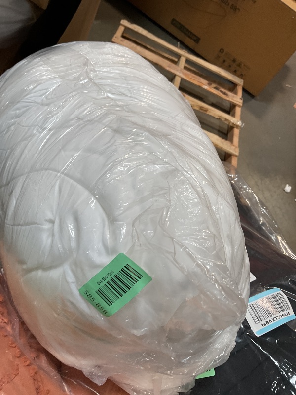 Photo 1 of **DIRT**Andency White Oversized King Comforter Set, 3 Pieces Lightweight Soft Solid Bed Set, Oversized Fluffy Microfiber Bedding Set (120x98In, 2 Pillowcases)