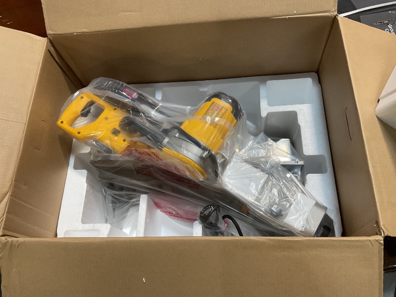 Photo 1 of ***missing parts
DEWALT Miter Saw, 12-inch Double Bevel Sliding Compound Miter Saw with XPS LED Shadow Light System, Includes Blade Wrench, Material Clamp and Dust Bag (DWS780)