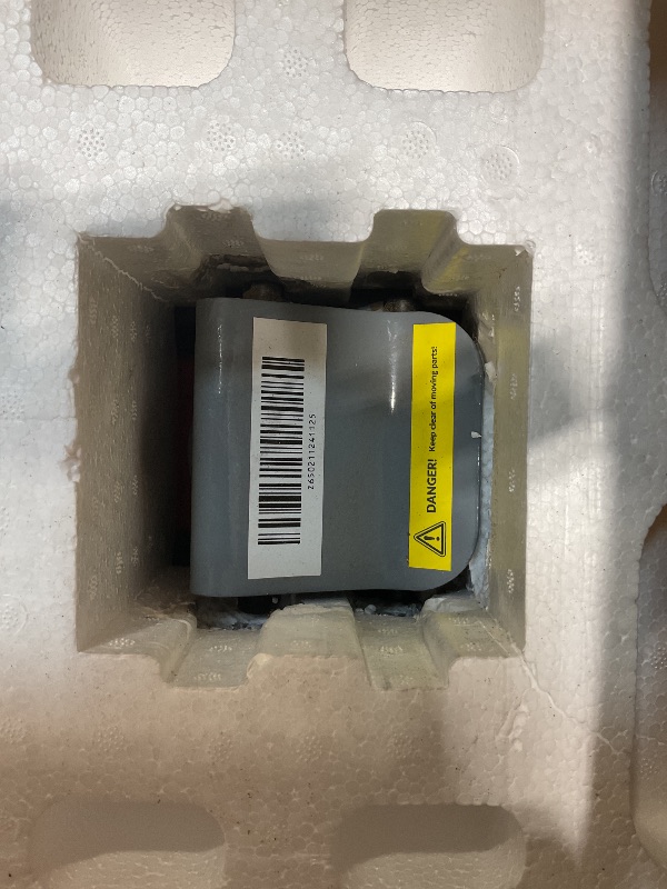 Photo 1 of *** USED ***YARDMAX YS0650 6.5 Ton Electric Log Splitter