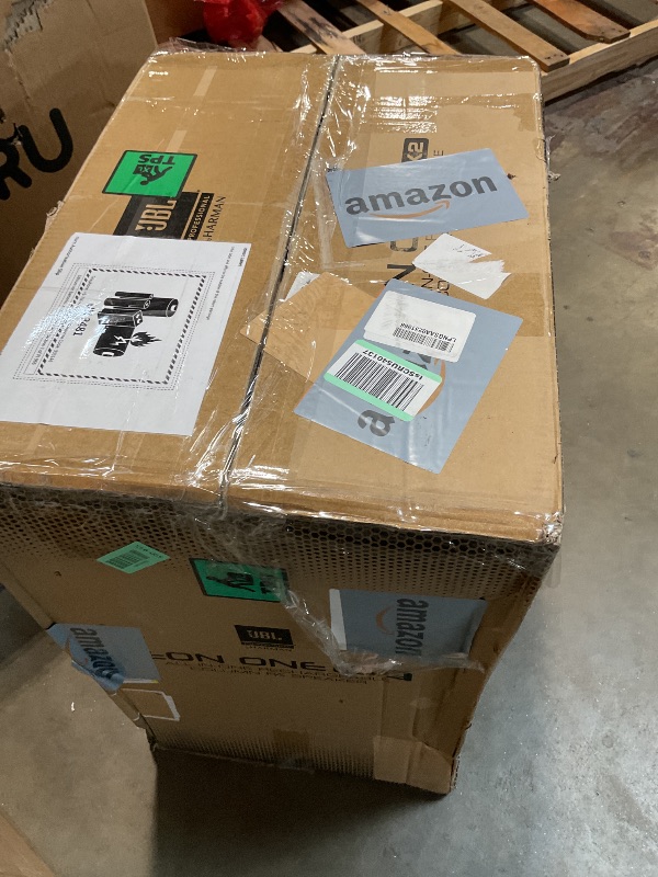 Photo 1 of ***POSSIBLY FOR PARTS / ISSUES WITH BATTERY*** JBL Professional EON ONE Mk2 Active Battery-Powered Column Line Array Speaker System, 1500W Peak Power, 10", Bluetooth Wireless Audio, 5 Channel Mixer, Portable PA for DJs, Musicians, Events, Black