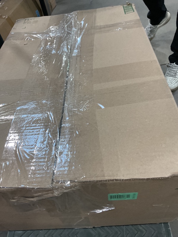 Photo 1 of **SELLING FOR PARTS. PIXELS NOT COMING THROUGH ALL THE WAY** PHILLIPS MONITOR 