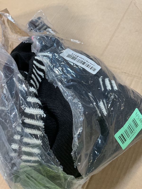 Photo 1 of **DIRT FROM TRANSPORT **Women’s sweater. Size unknown