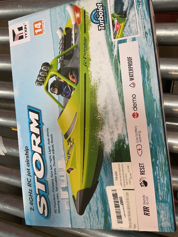 Photo 1 of ***FOR PARTS ONLY /MISSING PIECES *** Hitish RC Boat for Kids Adults 2.4GHz Remote Control Boats with LED Light for Pool Lakes Water, 20MPH Fast Speed Racing Jet Boat, Boat Toy for Boys Girls, 2 Rechargeable Batteries 40+ Mins, Green