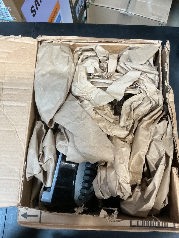 Photo 1 of **FOR PARTS NON-FUNCTIONAL/ DIRTY*** BLACK+DECKER Countertop Blender with 6-Cup Glass Jar, 10-Speed Settings, Black, BL2010BG