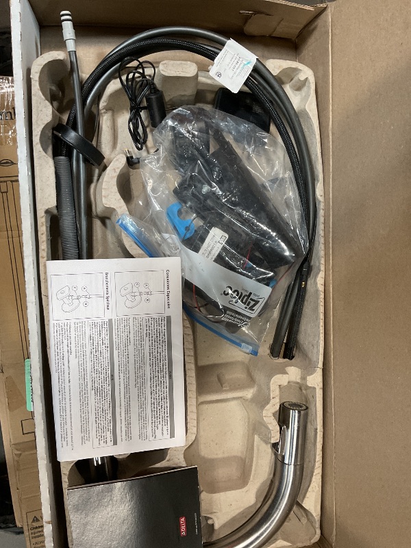 Photo 1 of ** FOR PARTS ONLY /DAMAGED PIECES** Delta 9159TV-AR-DST - Kitchen Faucet