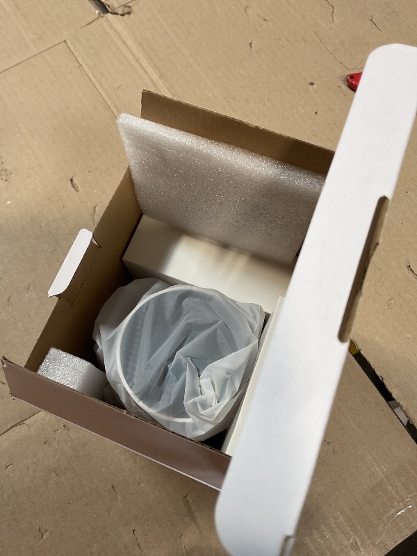 Photo 1 of ?Electric Focus?Magcubic Mini Projector 4K Support, Portable Projector with WiFi 6 and Bluetooth 5.4, Smart Proyector, 5W Soundbase Speaker, 180°Rotation for Home Theater