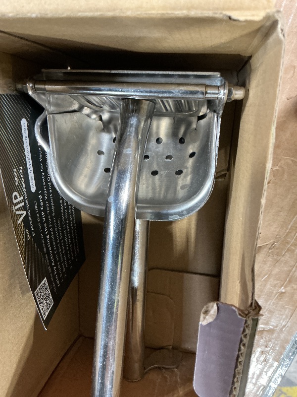 Photo 1 of * USED, WATER SPOTS * KYACHITOS Large Lemon Squeezer, 304 Stainless Steel Citrus Juicer, Heavy duty Manual Juicer For Citrus, Orange, lemon and Other Fruit