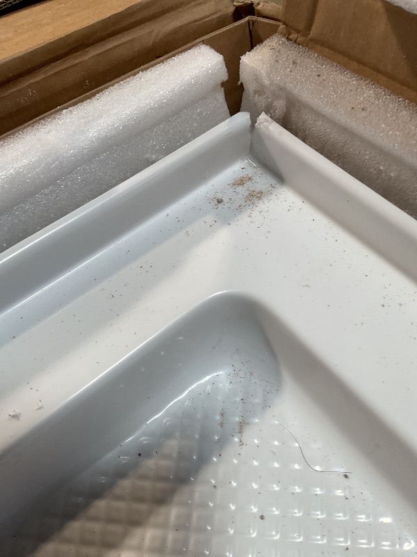 Photo 1 of *** MAJOR DAMAGE***DreamLine SlimLine 32 in. D x 60 in. W x 2 3/4 in. H Center Drain Single Threshold Shower Base in White, DLT-1132600