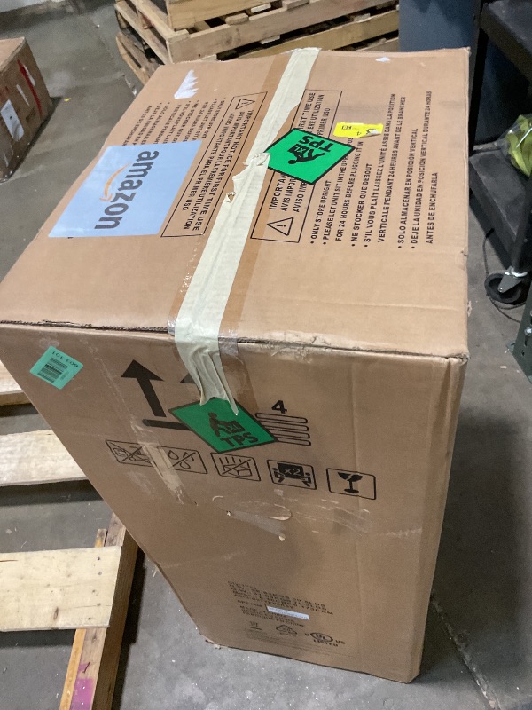 Photo 1 of **DIRT FROM TRANSPORT **Amazon Basics 3-In-1 Portable Air Conditioner with Remote, Timer, Sleep Mode, Auto Swing, Dehumidifier, 10000 BTU (ASHRAE)/6000 BTU (SACC), Cools Bedroom Up to 450 Sqf, White