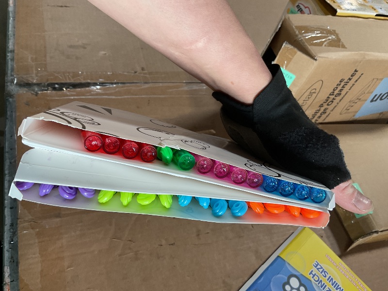 Photo 1 of * TOTAL 30 * 32-Piece 8 Colors Mini Bubble Wands Assortment Party Favors Toys for Kids Child, Christmas Celebration,Thanksgiving New Year, Themed Birthday,Wedding, Bath Time,Summer Outdoor Gifts for Girls Boys