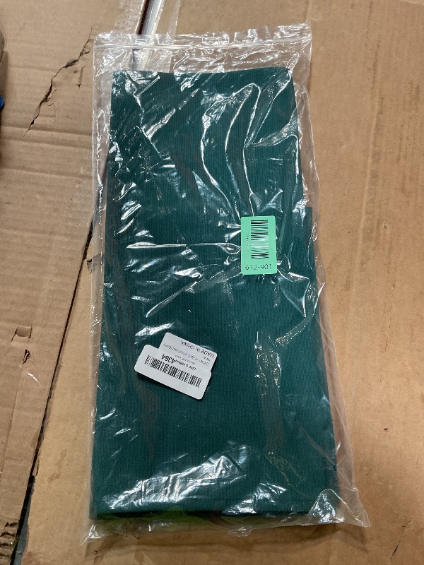 Photo 1 of 1 Set (3pcs) 20.86"L x 16.14"W Directors Chair Canvas Replacement Director Chair Replacement Canvas with Round Fiberglass Stick for Directors Chairs Director Chair Covers Replacement Canva (Green)