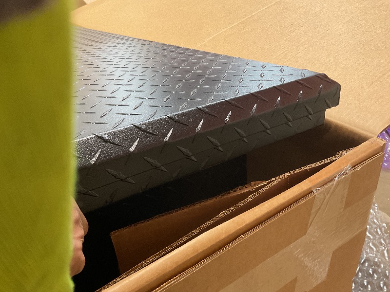 Photo 1 of ***locked, missing keys
UWS EC10473 69-Inch Matte Black Heavy-Wall Aluminum Truck Tool Box with Low Profile, RigidCore Lid