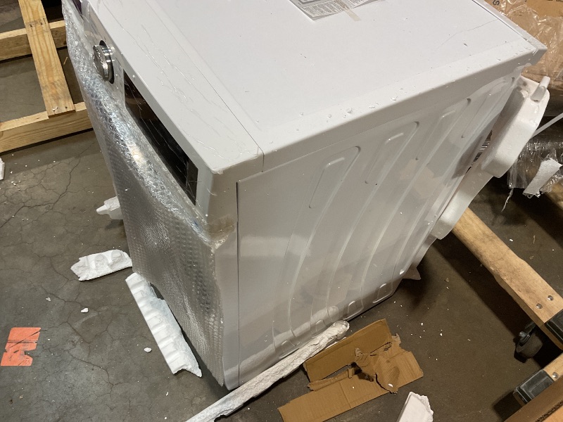 Photo 1 of **DAMAGED WATER INLET** ConServ 4 cf WASHER  LED Display Rev. Door 220V EStar in Titanium