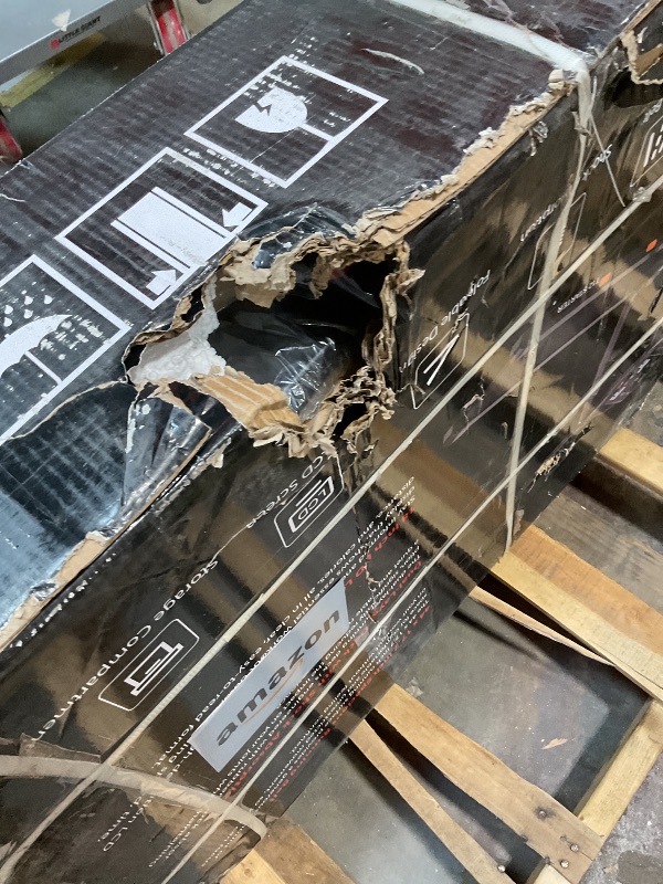 Photo 1 of **SCRAPE DAMAGETHERUN Incline Treadmill, 0-12% Incline Treadmill for Running and Walking, 300 lbs Weight Capacity, Wide Belt,3.0HP,18" LED Screen, 2 Layers Shock-Absorbing Red