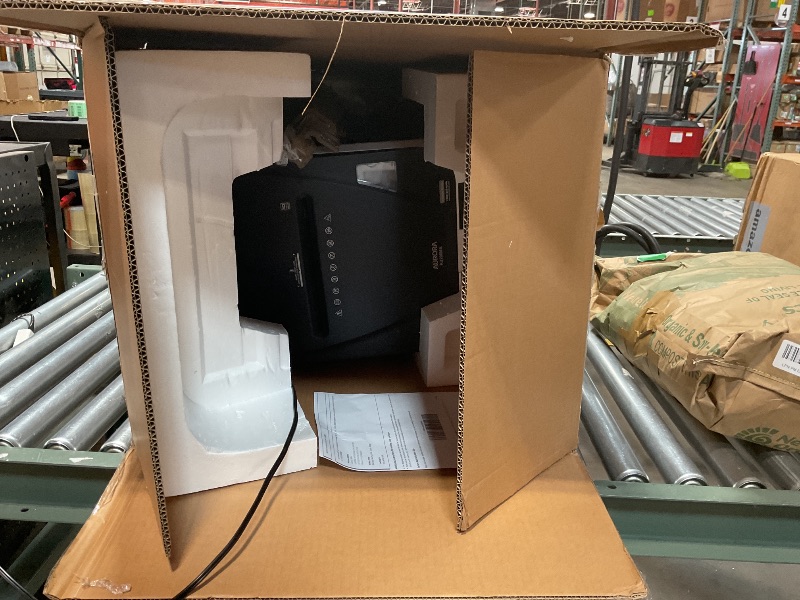 Photo 1 of ***NO POWER INDICATER*** Aurora Commercial Grade 400-Sheet Auto Feed High-Security Micro-Cut Paper Shredder/ 240 Minutes/Security Level P-5