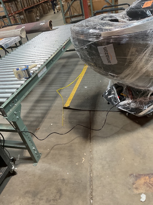 Photo 1 of **STUCK IN THE OPEN POSITION WON'T CLOSE*** TLIFE Massage Chair Full Body, 160°Zero Gravity Recliner with Body Scan, 50" SL-Track Shiatsu Massage Chair, Fixed Point Massage, Foot Rollers, 12 Auto Modes, Deep Yoga Stretch, Heating, Black