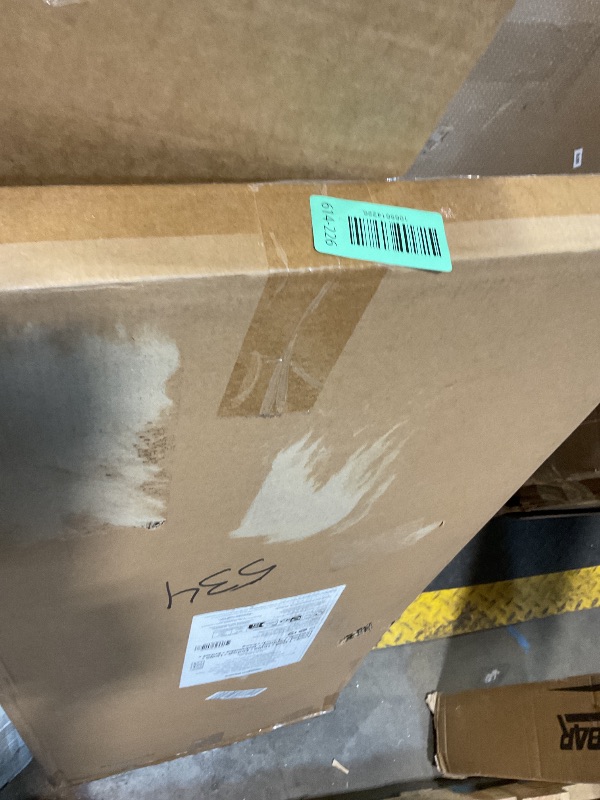 Photo 1 of **MISSING MOUNTING HARDWARE** Amazon Basics Adjustable Dog Car Barrier for Vehicles, 59.72 x 5.20 x 16.46 in, Black