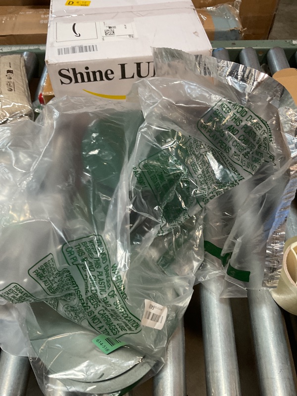 Photo 1 of *MISSING 1 RISER ROD* Axcoix 2 Pack Adjustable Height Plant Risers for Inside Pots, 7.5-12" Planter Inserts for Large Pots, Pot Fillers for Tall Square Round Taper Planters (6" 8" 10" Base or Top)