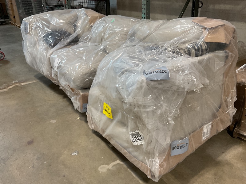 Photo 1 of *** MINOR DAMAGE/DIRTY FROM TRANSPORT***Signature Design by Ashley Kellway Casual 3-Piece Sectional Sofa with Loose Cushions and 4 Accent Pillows, Beige