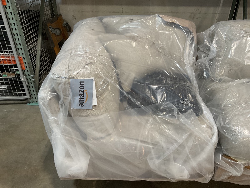 Photo 1 of *** MINOR DAMAGE/DIRTY FROM TRANSPORT***Signature Design by Ashley Kellway Casual 3-Piece Sectional Sofa with Loose Cushions and 4 Accent Pillows, Beige