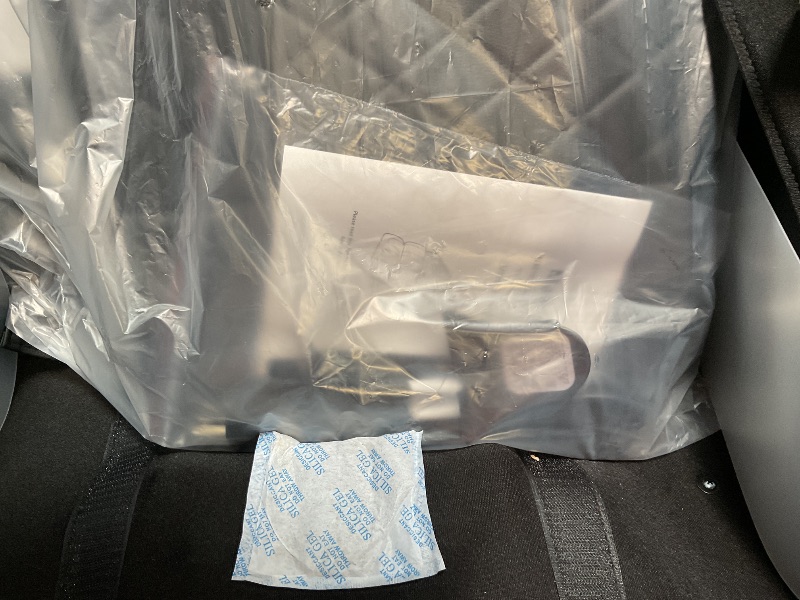 Photo 1 of *** MINOR SCRATCHES***Massage Chair, Zero Gravity Full Body Massage Chair, Shiatsu Recliner with 14 Massage Points, Lumbar & Calf Heating, 20 Auto Modes, Spacious Massage Area, Bluetooth Speaker, Touch Screen Controller