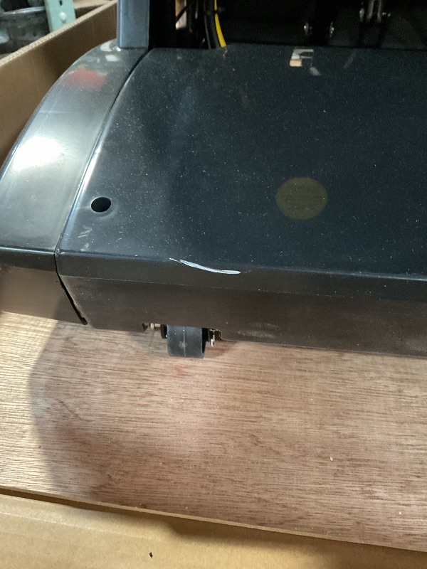 Photo 1 of *** MINOR SCRATCHES***Massage Chair, Zero Gravity Full Body Massage Chair, Shiatsu Recliner with 14 Massage Points, Lumbar & Calf Heating, 20 Auto Modes, Spacious Massage Area, Bluetooth Speaker, Touch Screen Controller